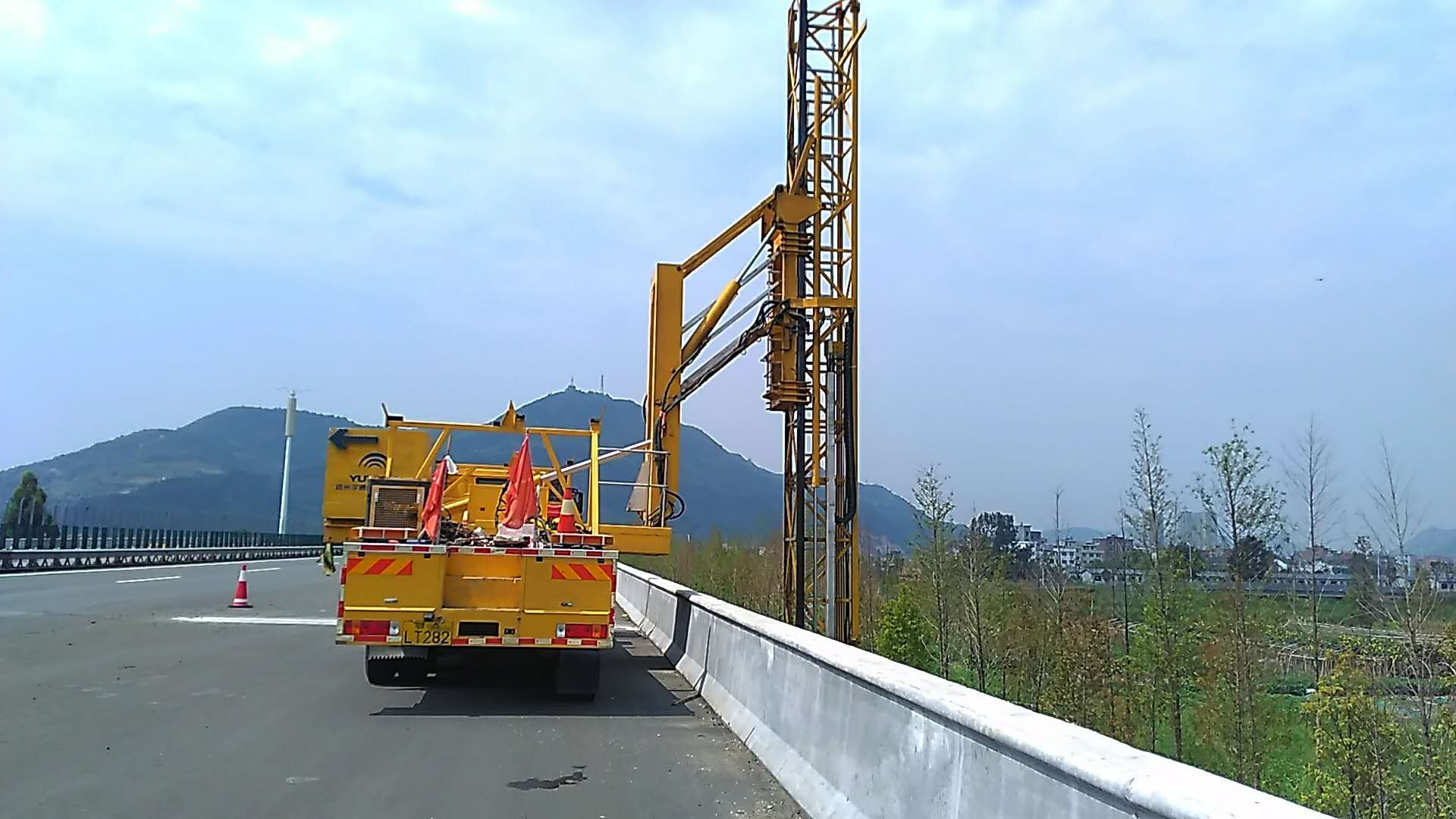 廣西14米橋檢車出租，廣西14米-22米橋檢車租賃，隨叫隨到