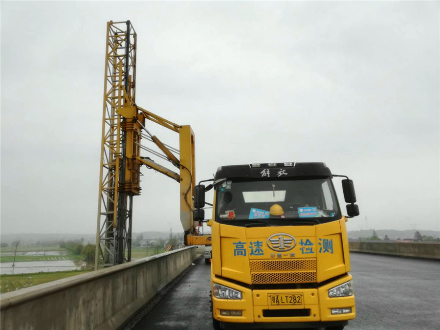 湛江14米路橋檢測車出租，潮州16米路橋檢查車租賃