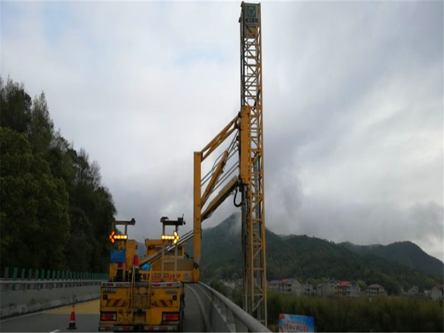 威海橋梁檢查車(chē)出租，煙臺(tái)路橋檢測(cè)車(chē)租賃性能穩(wěn)定